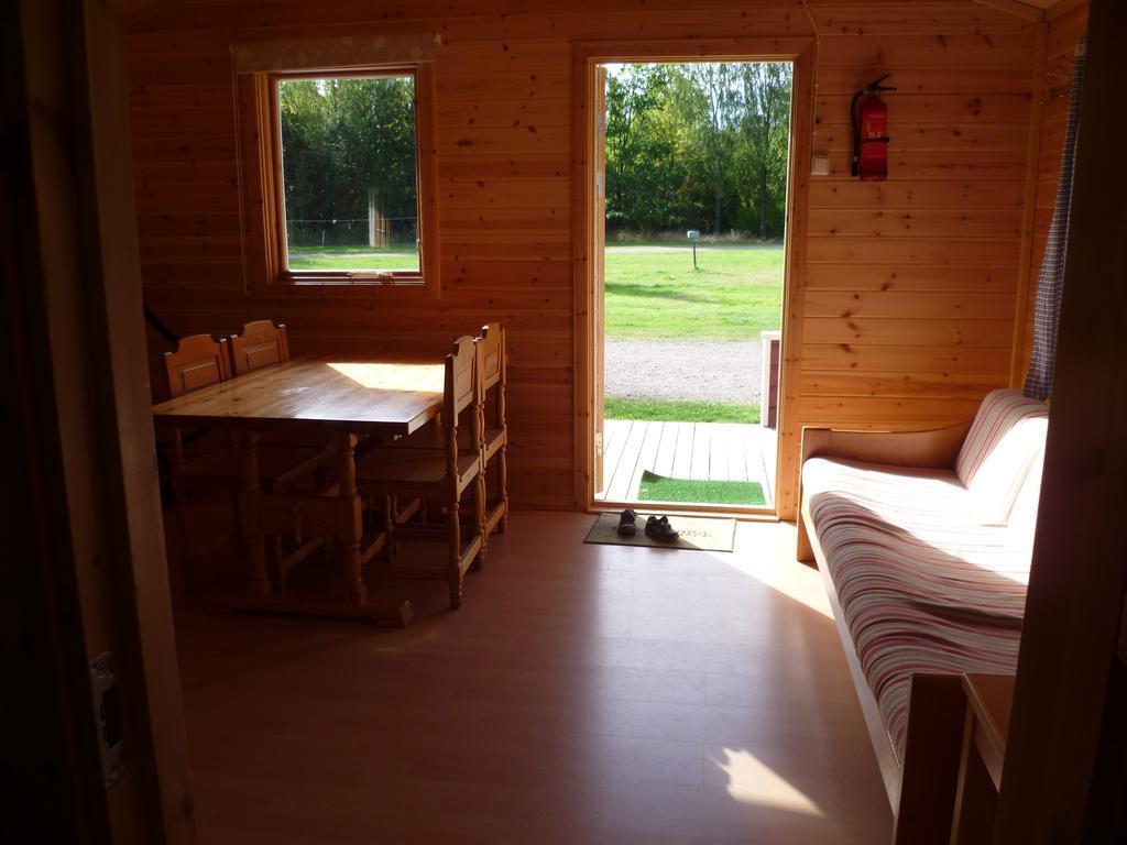 Stensjoe Camping Hotel Vastra Stensjo ภายนอก รูปภาพ